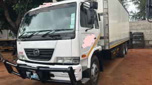 NISSAN | UD100 | FRIGORÍFICO | 10 TONELADAS 🎁