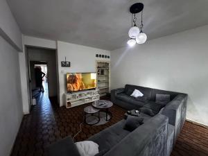 Vende-se espaçoso apartamento T3 na Sommerchield 🎁