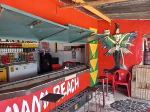 Arrenda-se este estabelecimento Localizado na praia de Bilene