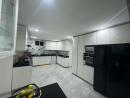 Vende-se Espaçosa Moradia T5+1 moderna com piscina no bairro do Chihango