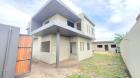 Vende-se Moradia Inacabada, tipo3 no bairro da costa do sol Mapulene