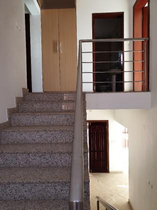arrenda se moradia condomínio triunfo tipo 3
