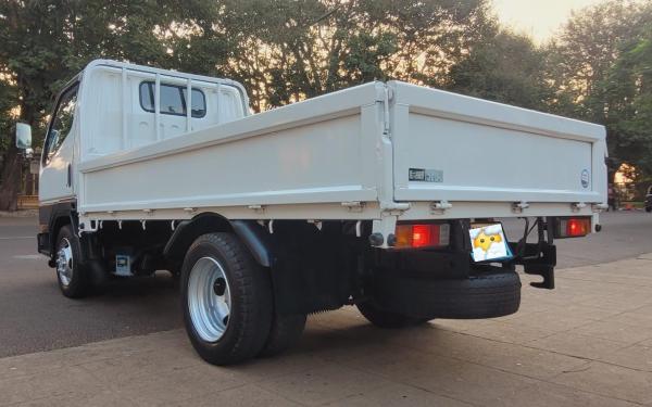 Mitsubishi | Canter | 4WD | Recém-importada 🎁