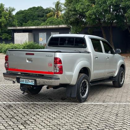 Toyota | Hilux Legend 45 | 2014 | Recém-importada