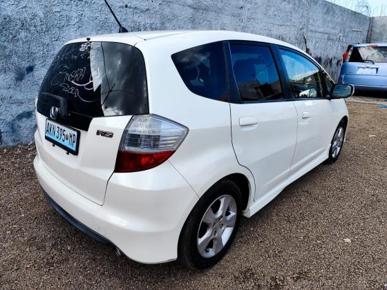 HONDA FIT RS 2009 ( 2 diferentes)