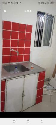 Arrenda-se loja com 100m² na Malhangalene 🎁