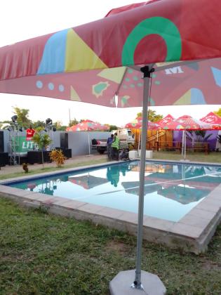 Vende-se estabelecimento comercial e turístico próximo da Praia de Inhassoro 🎁
