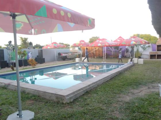 Vende-se estabelecimento comercial e turístico próximo da Praia de Inhassoro 🎁