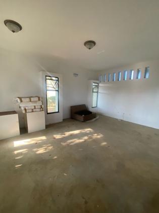 Vende-se Moradia T2 duplex (Tem obras de acabamento)