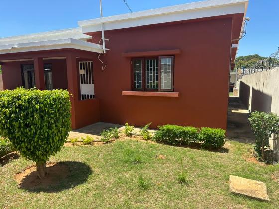 Vende-se vivenda, tipo4 no bairro de Magoanine CMC