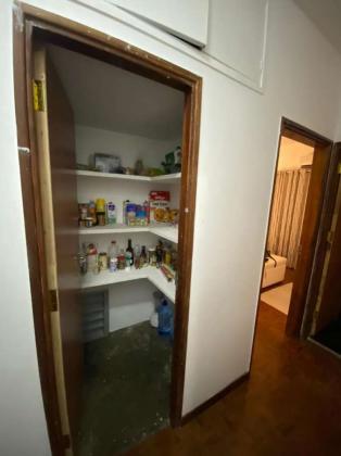 Vende-se Apartamento T3 1⁰ andar único no bairro da Malhangalene