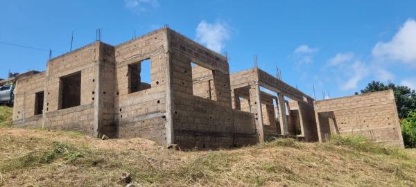 Obra tipo 3 na praia de Xai-xai