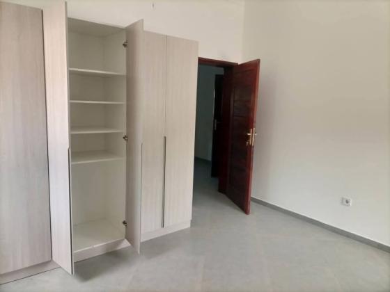 Arrenda-se apartamentos, tipo3 na Cidade de Matola