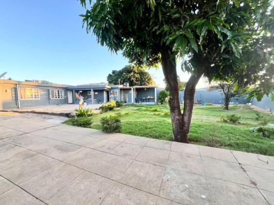 Vende-se casa, tipo3 no bairro das mahotas próximo a Rotunda de Magoanine