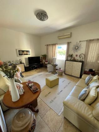 Vende-se apartamento, tipo3 no bairro da Polana