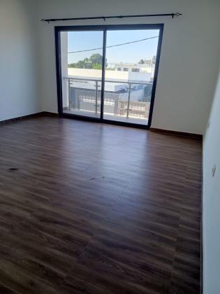 Arrenda-se Moradia, tipo5 no bairro de laulane