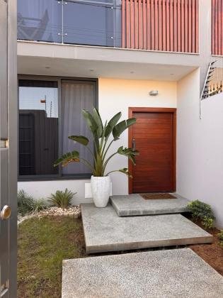 Arrenda-se Moradia, tipo4 no bairro da costa do sol continuidade do triunfo 2