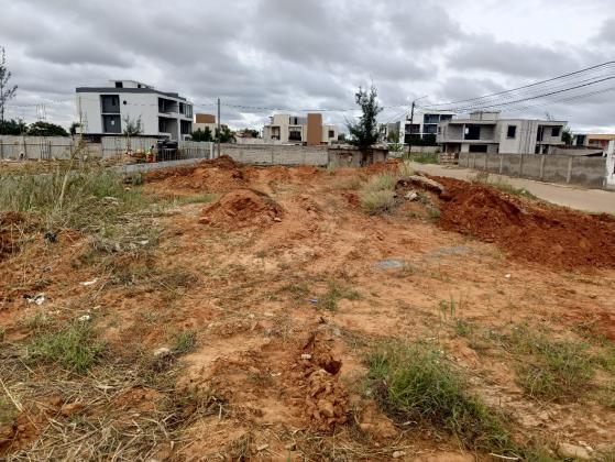 Transpasse desta bela parcela, no bairro da costa do sol Dona Alice