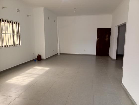 Arrenda-se vivenda, tipo3 no bairro de Guava muito próximo a EDM