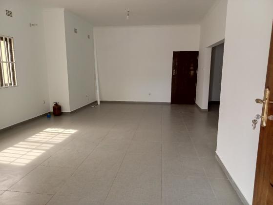 Arrenda-se vivenda, tipo3 no bairro de Guava muito próximo a EDM