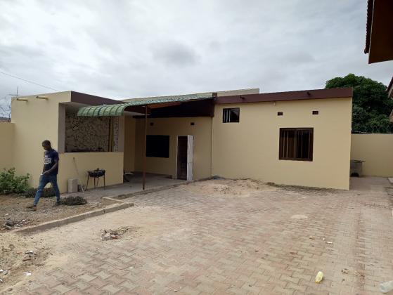 Arrenda-se está bela Vivenda, Tipo3 no bairro de Guava