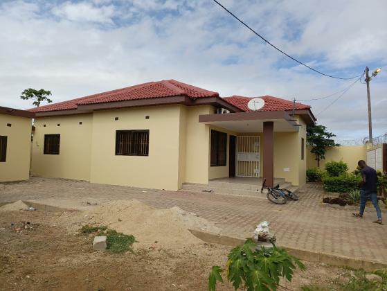 Arrenda-se vivenda, tipo3 no bairro de Guava muito próximo a EDM