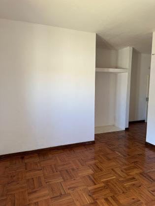 Vende-se vivenda, tipo4 no bairro de Magoanine CMC