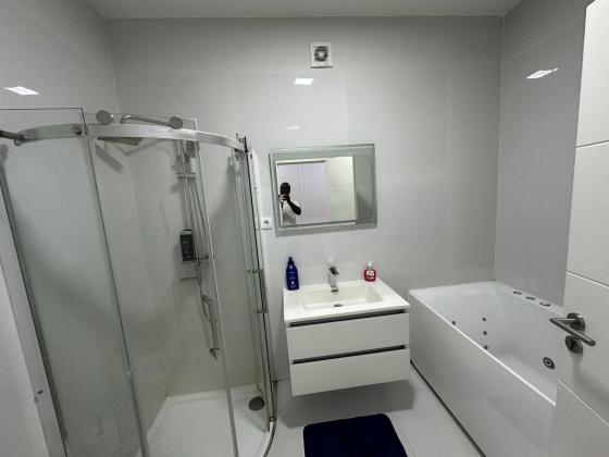 Arrenda-se apartamento, tipo3 no bairro da costa do sol Dona Alice condomínio 4life