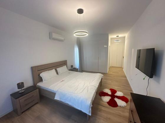 Arrenda-se apartamento, tipo3 no bairro da costa do sol Dona Alice condomínio 4life