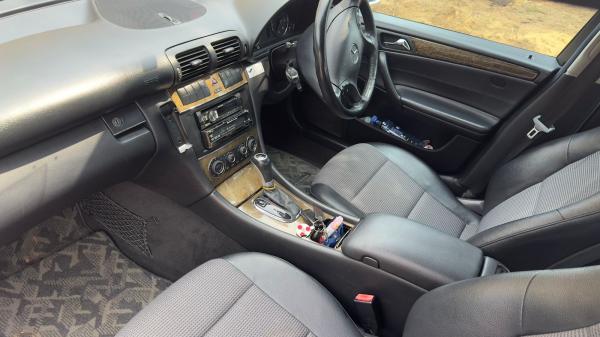 Mercedes Benz C230 Compressor 2005