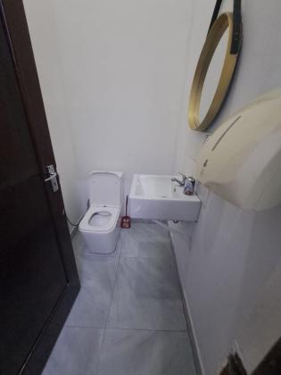 Arrenda se sala de escritorio com dois compartimentos num business centre mobilado climatizado no bairro polana cimento avenida Agostinho Neto