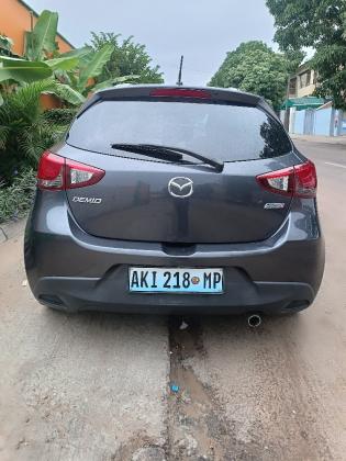 Mazda Demio Sport Diesel 2015 Recém chegado - Promoção