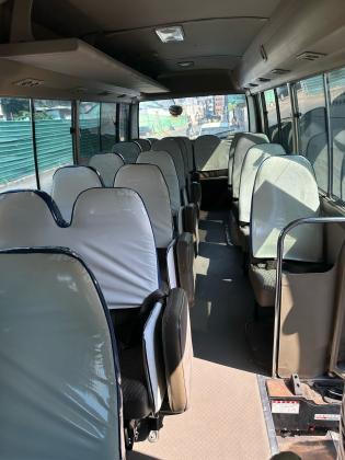 Toyota Coaster 29 Lugares - Motor HZ