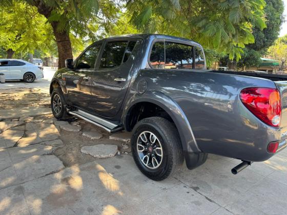 Mitsubishi L200 Triton