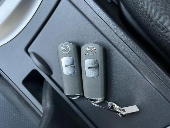 acaba de chegar Mazda axela sport