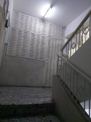 Vendo Apartamento T3 no Bairro central super espaçoso 1°andar