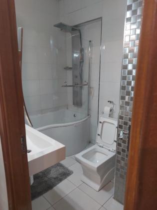 Vendo Apartamento T3 no Bairro central super espaçoso 1°andar