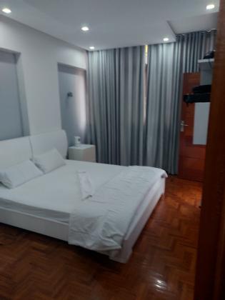 Vendo Apartamento T3 no Bairro central super espaçoso 1°andar
