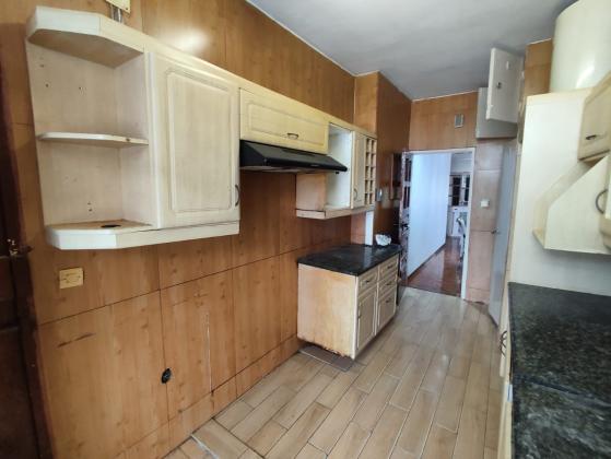 Arrendo Apartamento T3 (suíte) dentro do condomínio perto da Rua da França COOP
