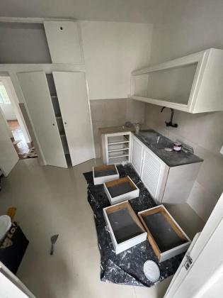 Arrendo Apartamento T2 na Polana Rua do Kassuende prédio curto