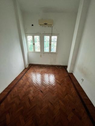 Vendo Moradia Geminada T3 R/chão & 1°andar no Cemitério de Lhanguene.