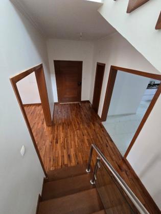Vende-se Moradia na Matola
