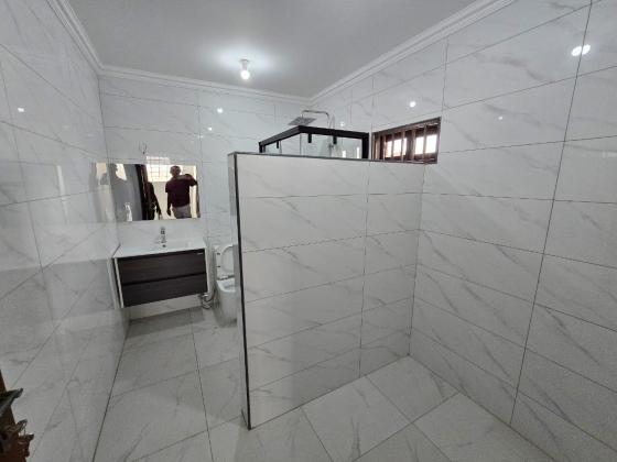 Vende-se Moradia na Matola