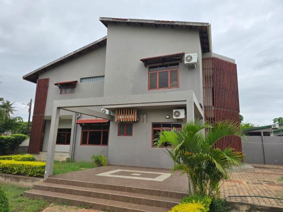 Moradia Tipo 4 na Matola Hanhane