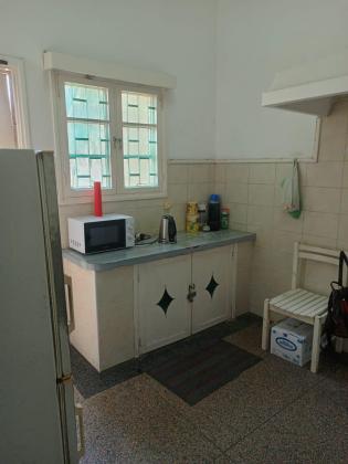 Arrenda-se moradia geminada tipo 4 na Sommershield, Av.  Mao Tse Tung/ valentim siti, ideal para escritórios