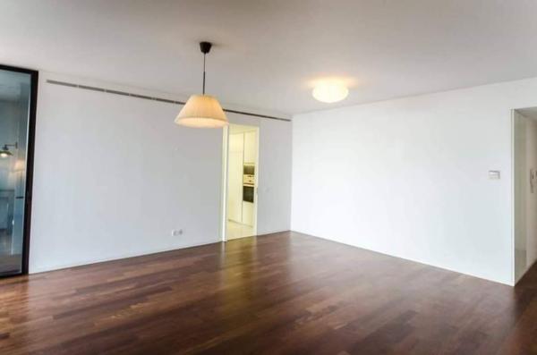 VENDE-SE LUXUOSO APARTAMENTO T-2, SUÍTE MODERNO, NUM ANDAR ALTO,  VISTA AO MAR NA POLANA NO EDIFÍCIO JN-130 NA AV. JULIUS NYERERE  A USD 550.000