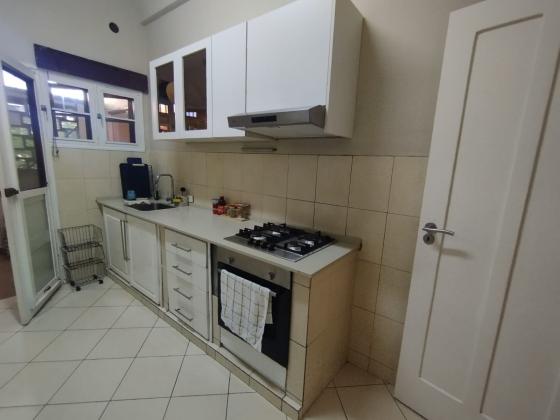 MOBÍLADA:  ARRENDA-SE APARTAMENTO T-2, 
