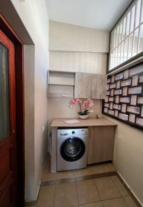 MOBÍLADA:  ARRENDA-SE APARTAMENTO T-2, 