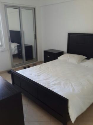 VENDE-SE APARTAMENTO TIPO-3, 2 WC'S, 6⁰ ANDAR COM ELEVADOR NOVO, COZINHA MODERNA, PARQUE PRA VIATURAS NA POLANA A 9.500.000 MT'S NEGOCIÁVEL