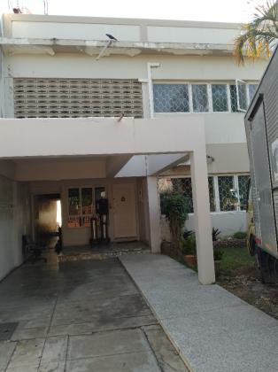 Moradia Duplex tipo-4 com 2salas na Sommerschield1
